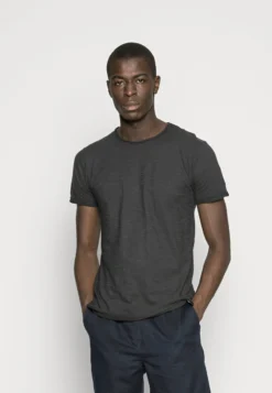 Indicode Jeans ALAIN - T-Shirt Basic - Black